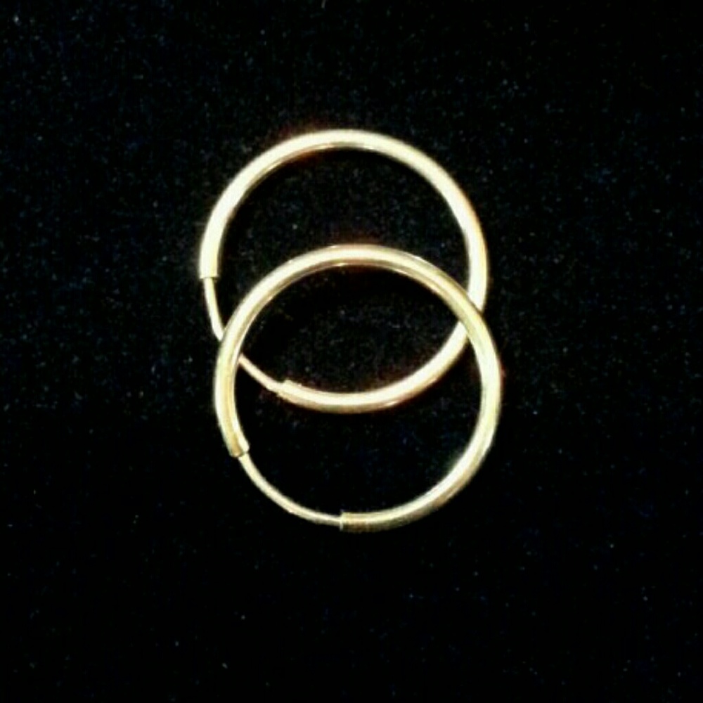 14K Genuine White Gold Small Endless Hoop Earrings NEW!